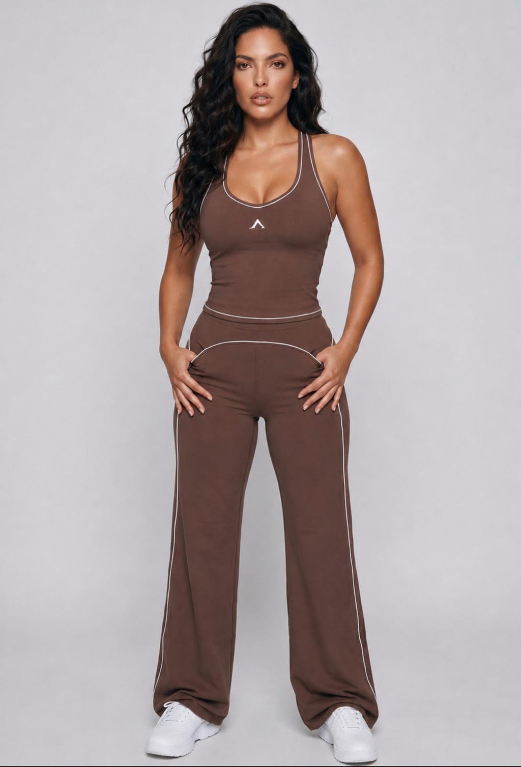 SELAH Flow Wide-Leg Set